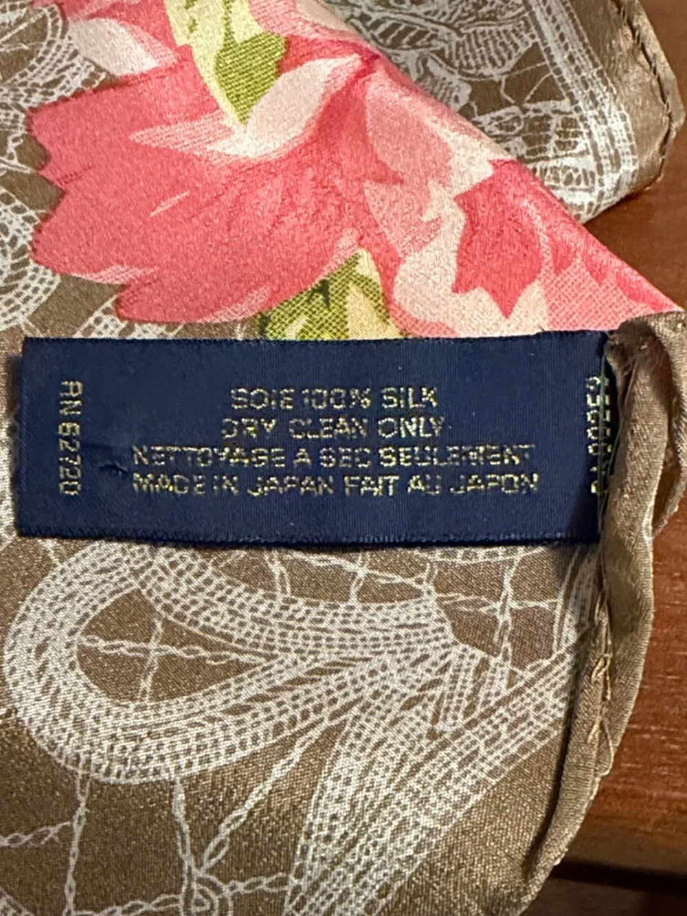 Vintage Oscar de la Renta Silk scarf